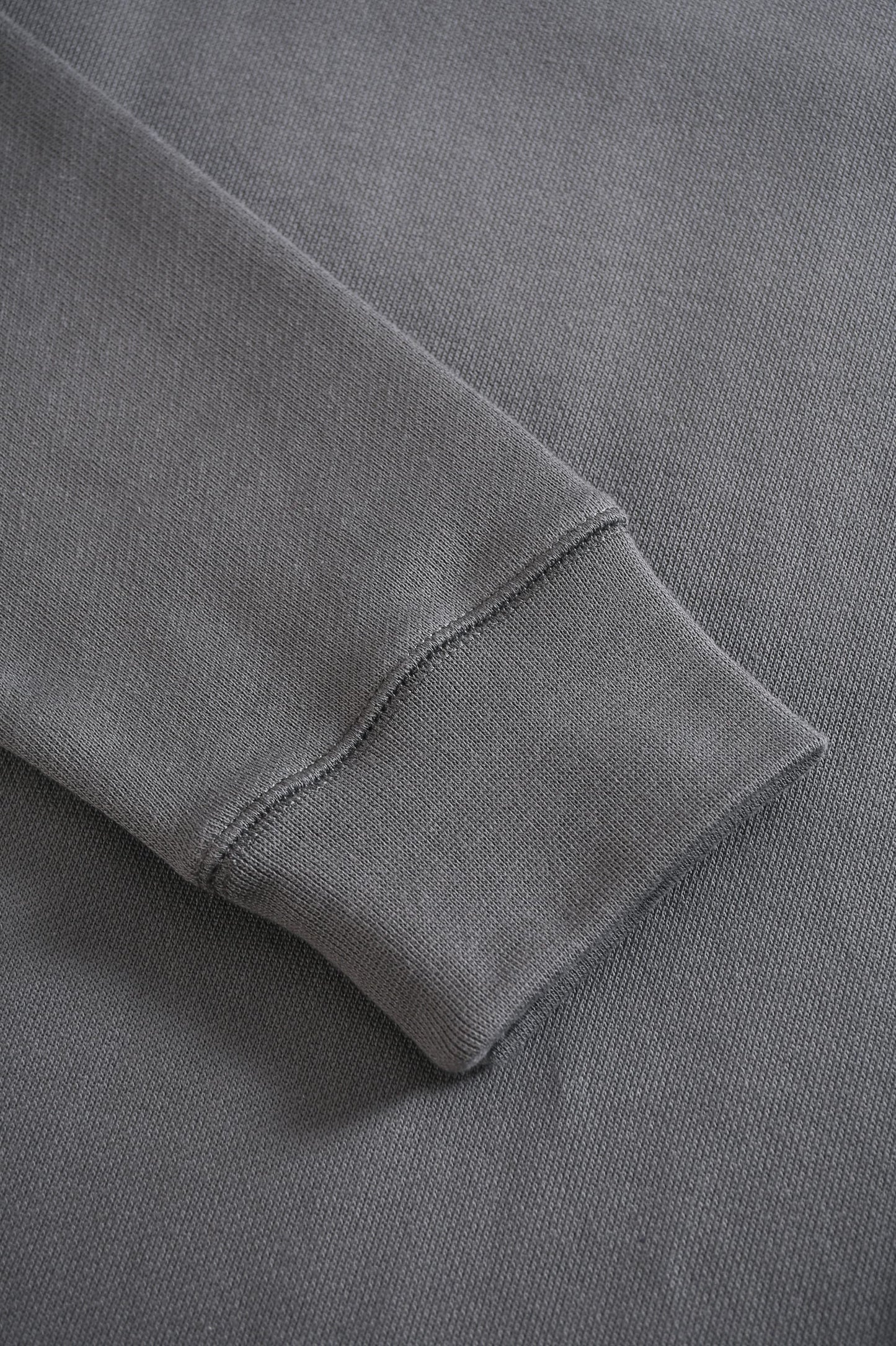 New Best-Selling Versatile Crew-Neck Shirt